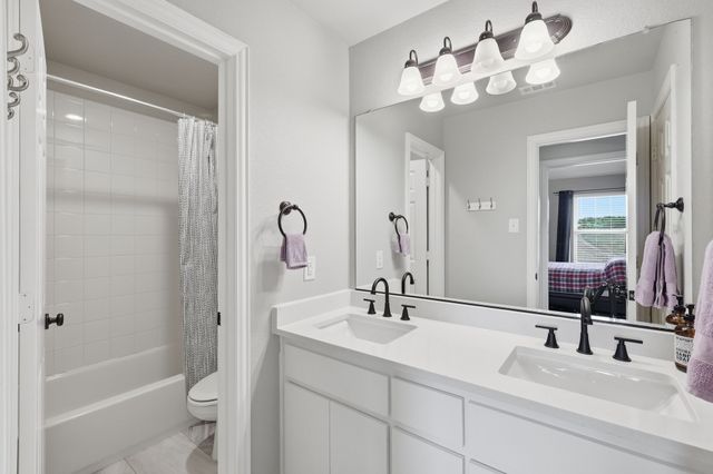 8313 Primrose Trail, Lantana, TX 76226