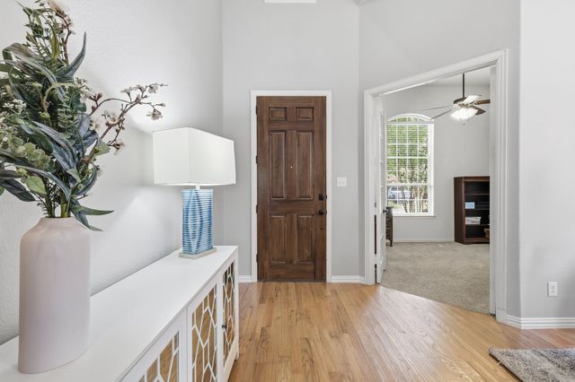 8313 Primrose Trail, Lantana, TX 76226
