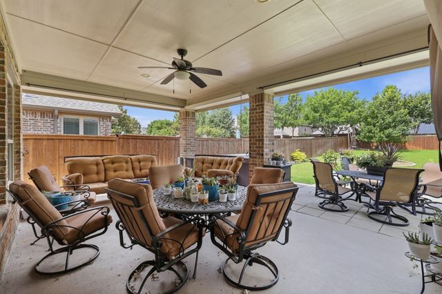 8313 Primrose Trail, Lantana, TX 76226