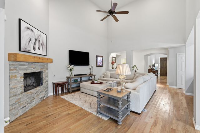 8313 Primrose Trail, Lantana, TX 76226