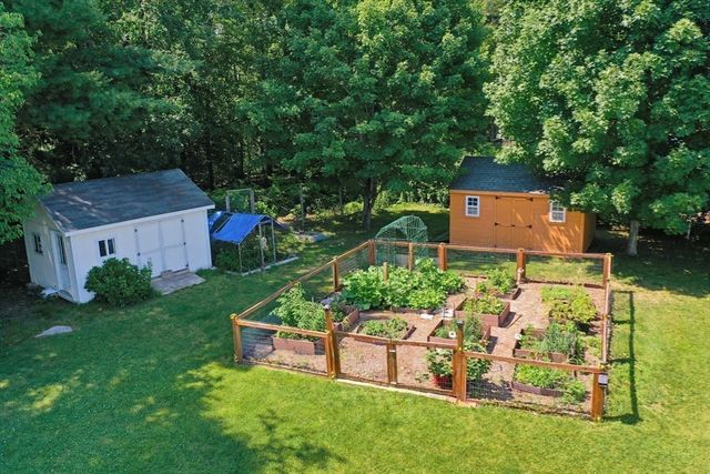 1530 Maple St, Dighton, MA 02764