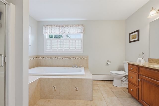 1530 Maple St, Dighton, MA 02764
