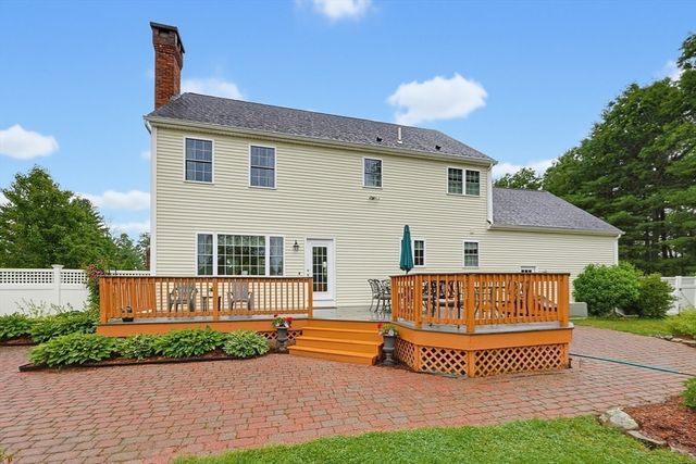1530 Maple St, Dighton, MA 02764