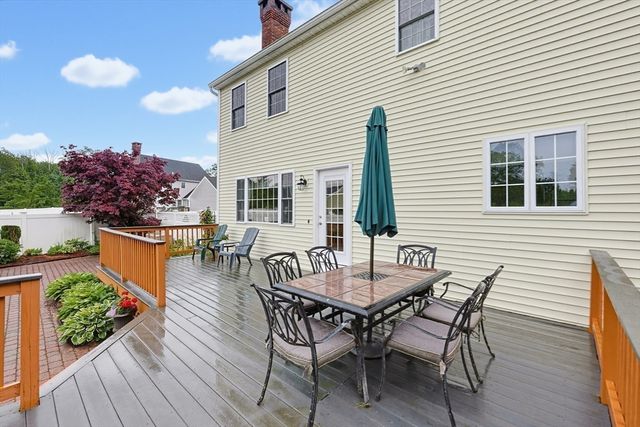 1530 Maple St, Dighton, MA 02764