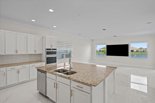 5597 Liberty Lane, Westlake, FL 33470