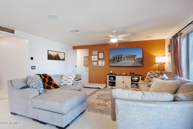 1477 E JAYCIE Drive, Casa Grande, AZ 85122