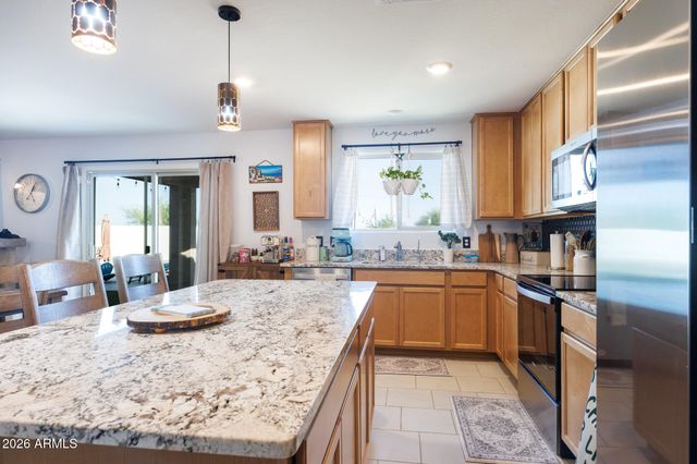 1477 E JAYCIE Drive, Casa Grande, AZ 85122