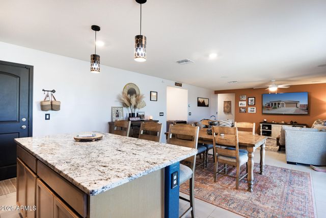 1477 E JAYCIE Drive, Casa Grande, AZ 85122