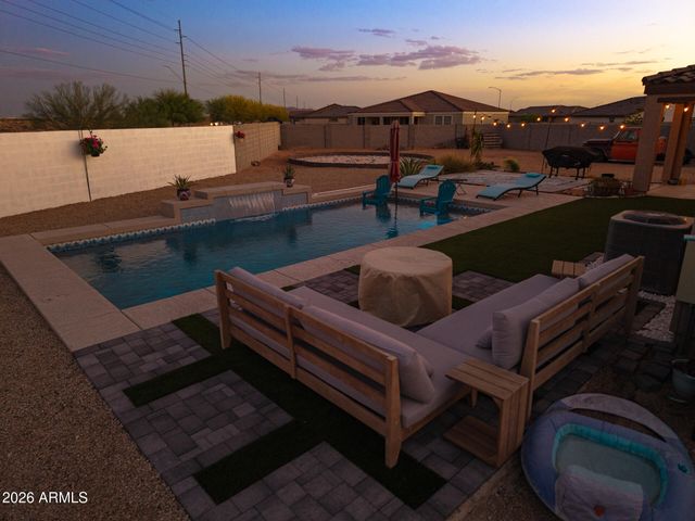 1477 E JAYCIE Drive, Casa Grande, AZ 85122