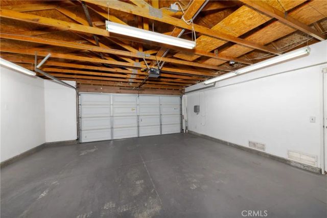 16880 Glennaire Avenue, Victorville, CA 92395