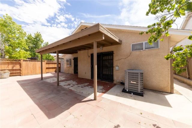 16880 Glennaire Avenue, Victorville, CA 92395