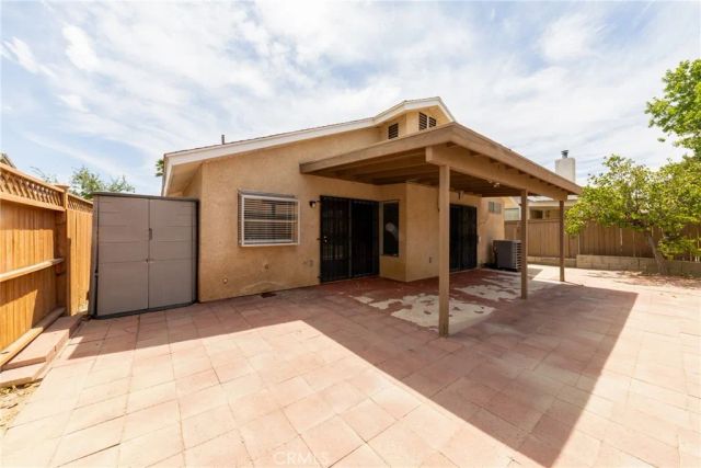 16880 Glennaire Avenue, Victorville, CA 92395
