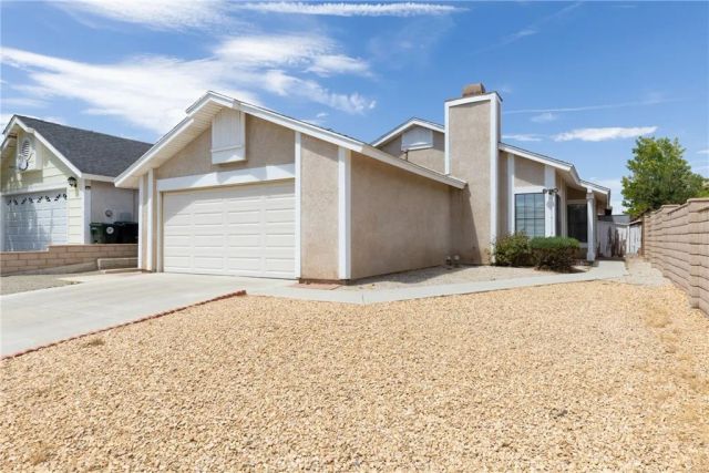 16880 Glennaire Avenue, Victorville, CA 92395