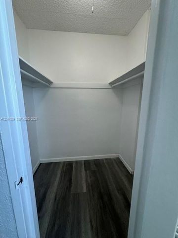 3901 S Ocean Drive 10X, Hollywood, FL 33019