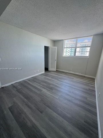 3901 S Ocean Drive 10X, Hollywood, FL 33019