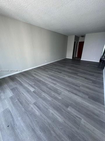 3901 S Ocean Drive 10X, Hollywood, FL 33019