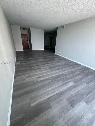 3901 S Ocean Drive 10X, Hollywood, FL 33019