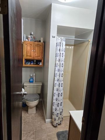 4871 County Line Rd, Scott Twp, PA 16101