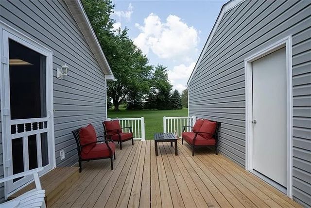 4871 County Line Rd, Scott Twp, PA 16101