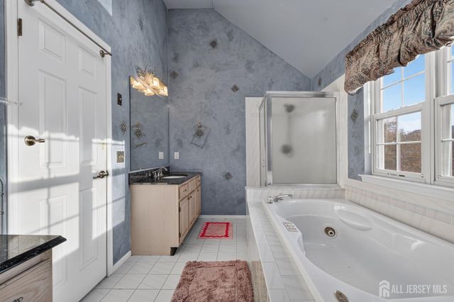 22 brandywine Drive, Matawan, NJ 07747