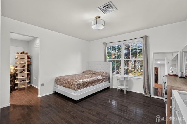 22 brandywine Drive, Matawan, NJ 07747