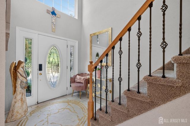 22 brandywine Drive, Matawan, NJ 07747