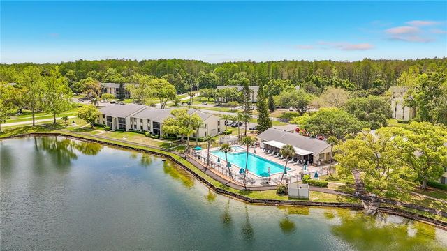 1372 PINE RIDGE CIRCLE E H3, Tarpon Springs, FL 34688