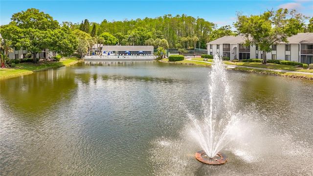 1372 PINE RIDGE CIRCLE E H3, Tarpon Springs, FL 34688