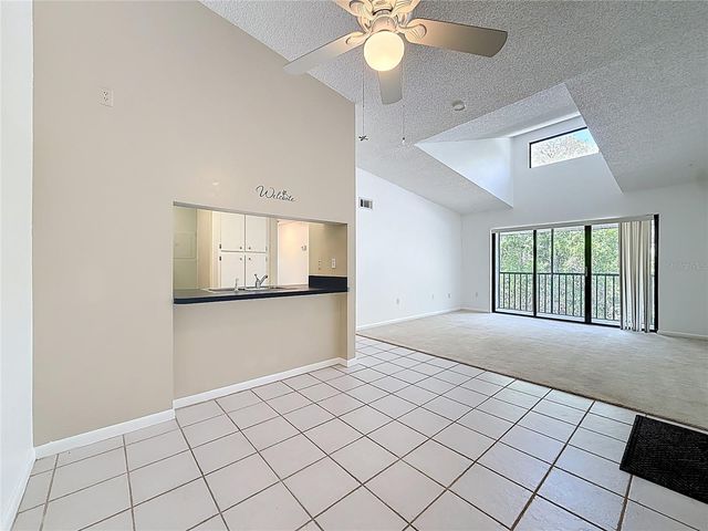 1372 PINE RIDGE CIRCLE E H3, Tarpon Springs, FL 34688