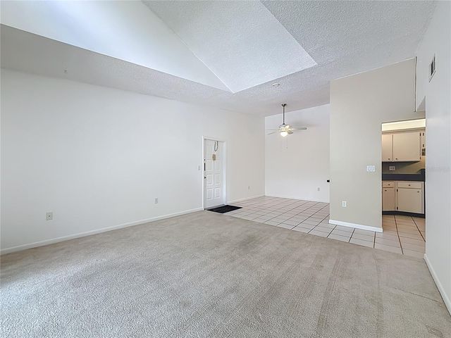 1372 PINE RIDGE CIRCLE E H3, Tarpon Springs, FL 34688