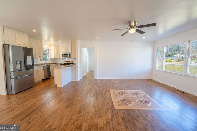 298 Faulkner Street, Cleveland, GA 30528