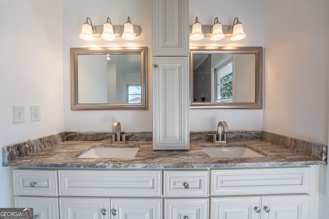 298 Faulkner Street, Cleveland, GA 30528