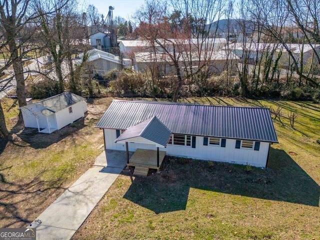 298 Faulkner Street, Cleveland, GA 30528
