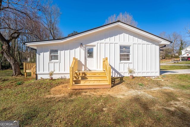 298 Faulkner Street, Cleveland, GA 30528