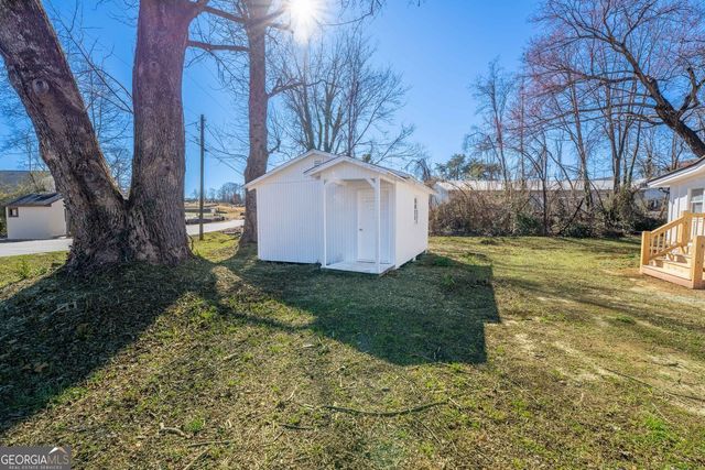 298 Faulkner Street, Cleveland, GA 30528