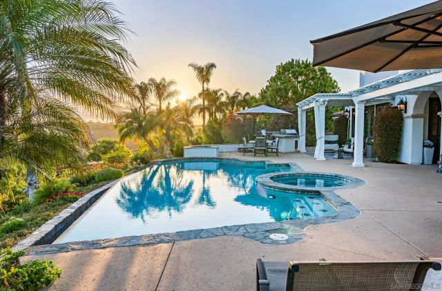 6171 Avenida Del Duque, Rancho Santa Fe, CA 92067