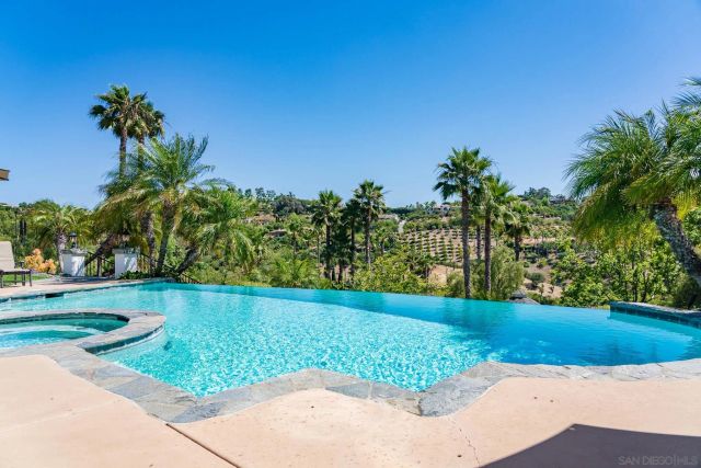 6171 Avenida Del Duque, Rancho Santa Fe, CA 92067