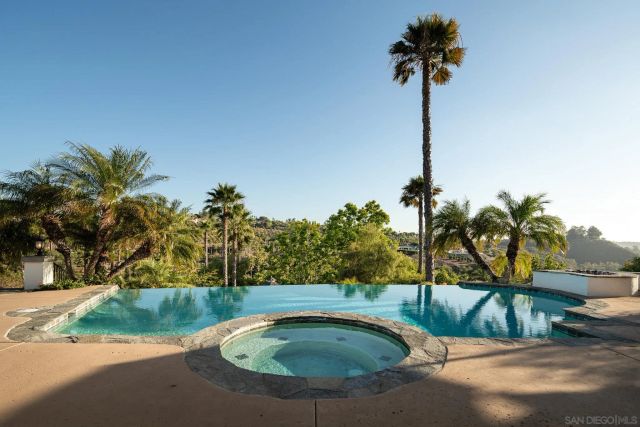 6171 Avenida Del Duque, Rancho Santa Fe, CA 92067