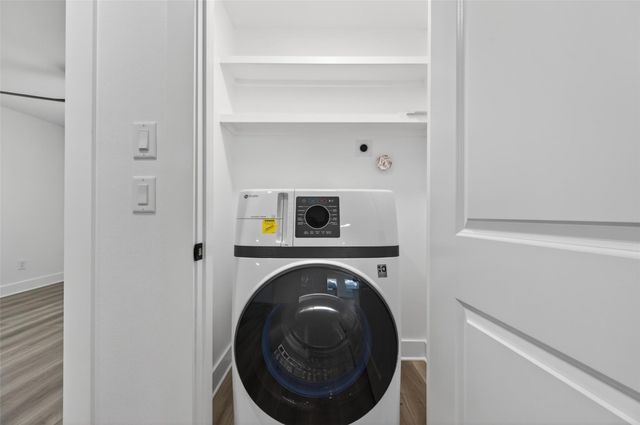 512 W Jefferson Street, Brenham, TX 77833