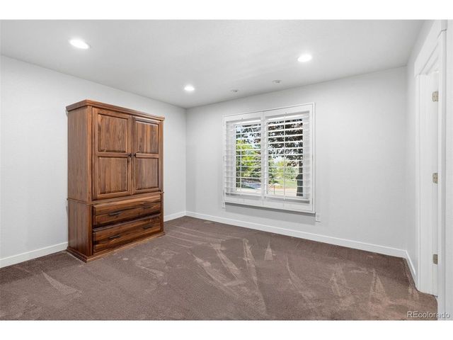 990 Glen Oaks Ave, Castle Pines, CO 80108