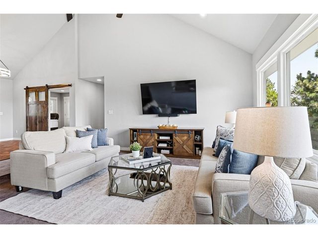 990 Glen Oaks Ave, Castle Pines, CO 80108
