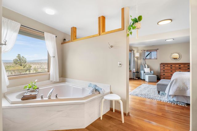 10127 SW Shad Road, Terrebonne, OR 97760