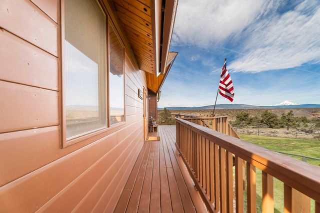 10127 SW Shad Road, Terrebonne, OR 97760