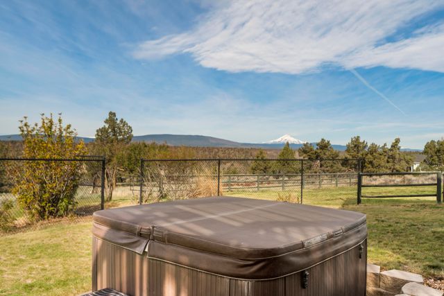 10127 SW Shad Road, Terrebonne, OR 97760