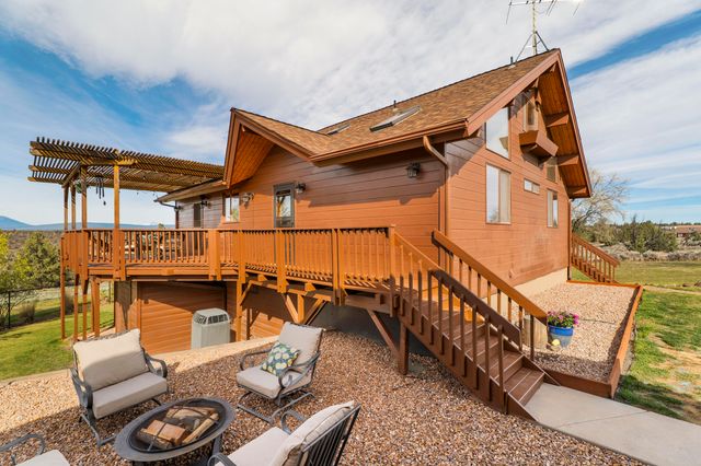 10127 SW Shad Road, Terrebonne, OR 97760