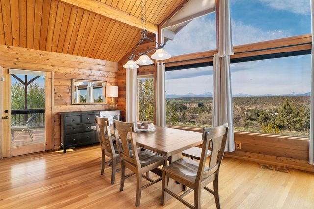 10127 SW Shad Road, Terrebonne, OR 97760