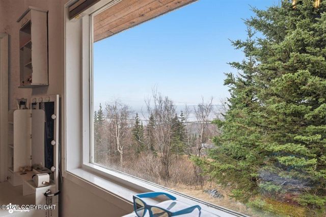 17020 Belarde Avenue, Anchorage, AK 99516