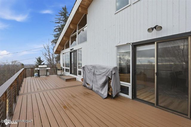 17020 Belarde Avenue, Anchorage, AK 99516