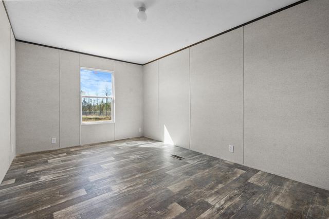 322 Cut Off Road, Orangeburg, SC 29115