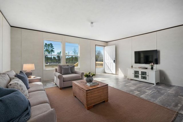 322 Cut Off Road, Orangeburg, SC 29115